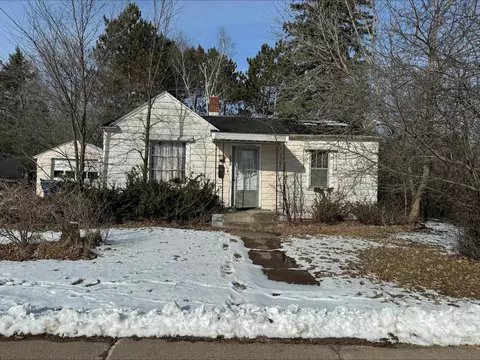 416 E Randolph St, Wausau, WI 54401