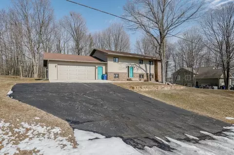 152004 Tulip Ln, Wausau, WI 54401