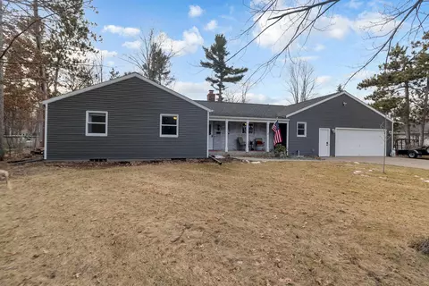511 Gloria Dr, Plover, WI 54467