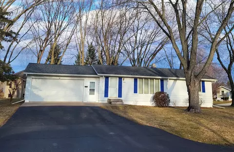 1531 Carmen Dr, Marshfield, WI 54449