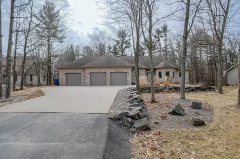 1911 Deerwood Trl, Kronenwetter, WI 54455