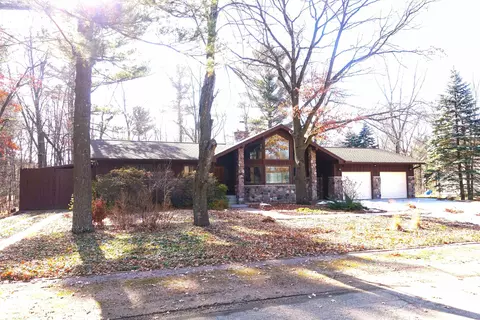 2531 Lanaeh Ln, Plover, WI 54467