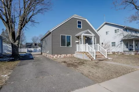 1244 S 6th Ave, Wausau, WI 54401