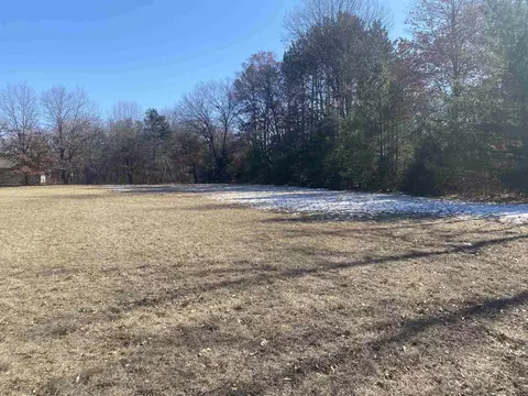 3 1st Street, Stevens Point, WI 54481