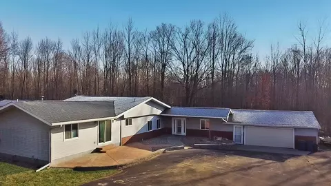 Exterior - 225505 Nazda Rd, Hatley, WI 54440 photo 2 of 12