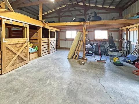 Exterior - 225505 Nazda Rd, Hatley, WI 54440 photo 7 of 12