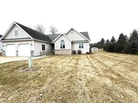 310 Mayfair St, Antigo, WI 54409