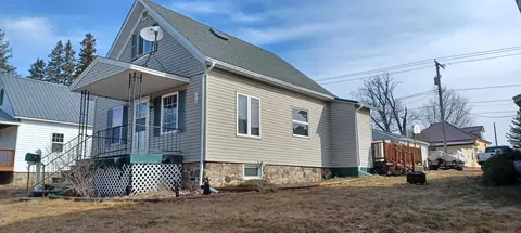314 N 2nd Ave, Park Falls, WI 54552