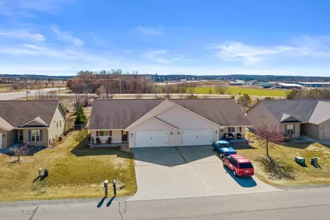 515 Red Tail Dr, Amherst, WI 54406