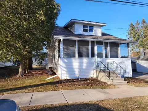 508 Munes St, Athens, WI 54411