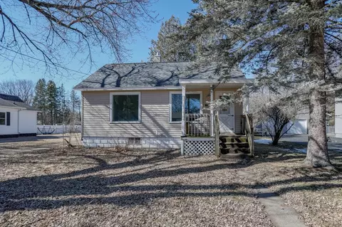 1542 N Superior St, Antigo, WI 54409