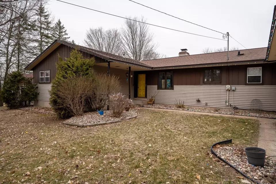 Exterior - 808 Jack St, Rothschild, WI 54474 photo 2 of 6