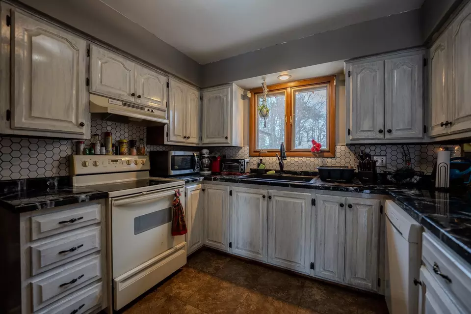 Kitchen - 808 Jack St, Rothschild, WI 54474 photo 1 of 2
