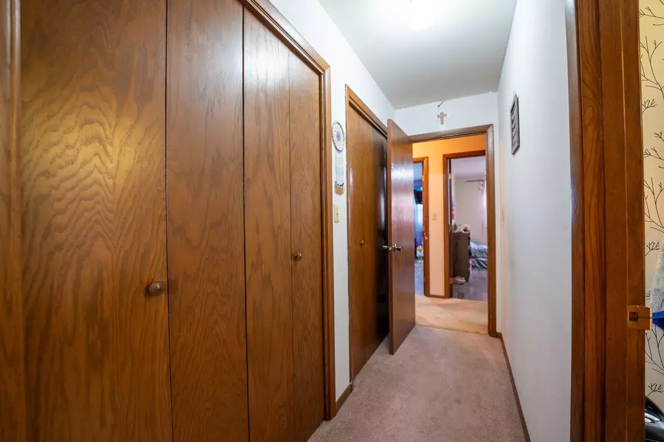 Entry Way - 808 Jack St, Rothschild, WI 54474 photo 2 of 2