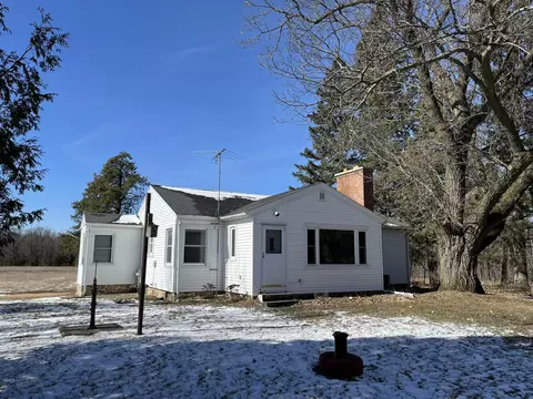 949 Oak Rd, Mosinee, WI 54455