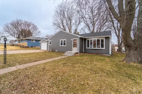 1534 Summit Dr, Wausau, WI 54401