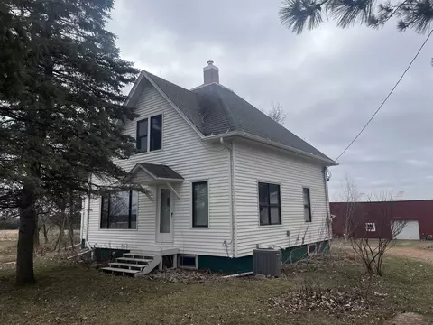 9955 Clark Dr, Marshfield, WI 54449