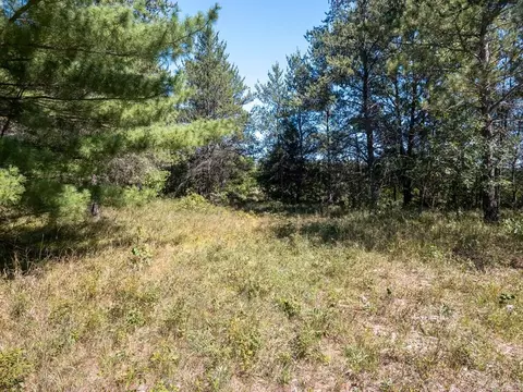 1649 Infinity Ln, Stevens Point, WI 54481 photo 5