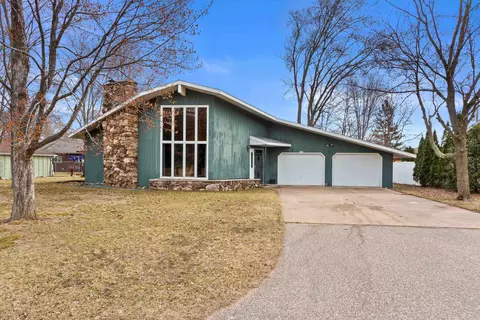 1009 Wilshire Blvd, Stevens Point, WI 54481