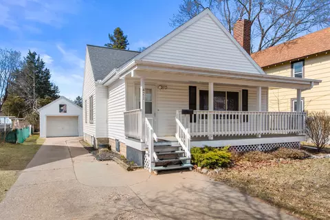 421 N 9th St, Wisconsin Rapids, WI 54494