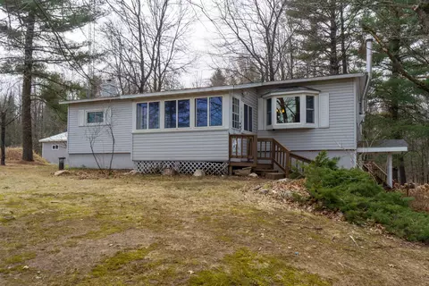 2086 Sawmill Rd, Stevens Point, WI 54481