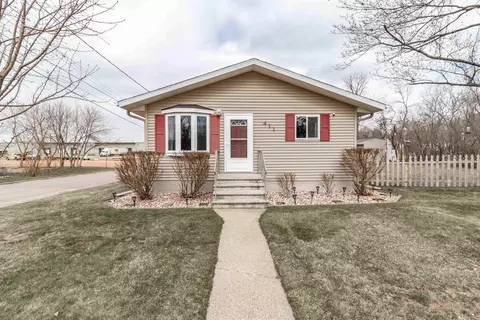 411 Plover St, Wisconsin Rapids, WI 54494