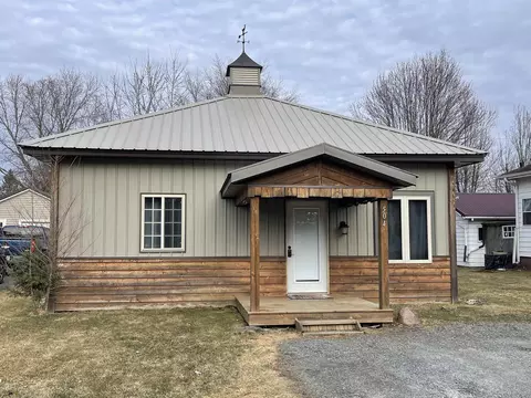 504 N 1st St, Abbotsford, WI 54405