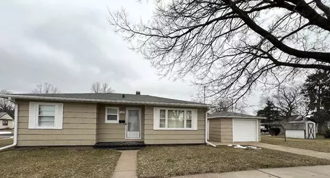 1118 Rosecrans St, Wausau, WI 54401