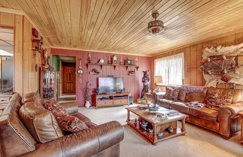 Living - n5866 County Highway E, Tomahawk, WI 54487 photo 2 of 6