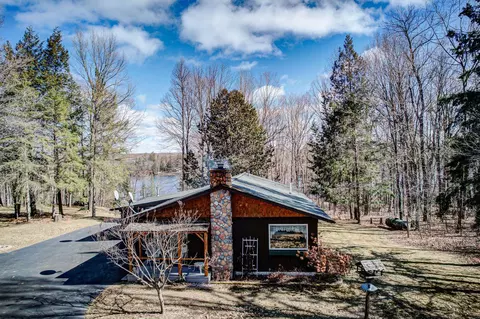 n5866 County Highway E, Tomahawk, WI 54487