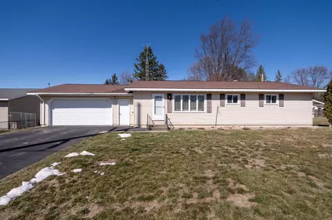 207 E 21st St, Marshfield, WI 54449