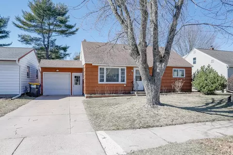 1122 Alice St, Rothschild, WI 54474