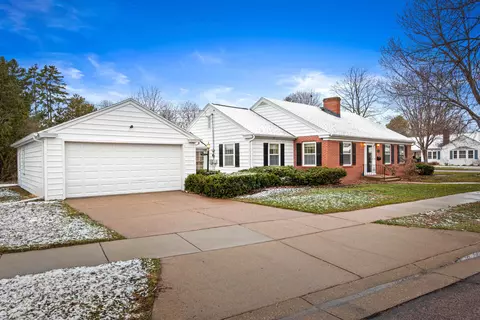 510 Hill St, Wisconsin Rapids, WI 54494
