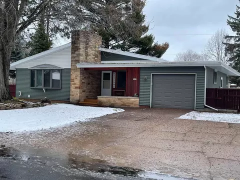3209 Welsby Ave, Stevens Point, WI 54481