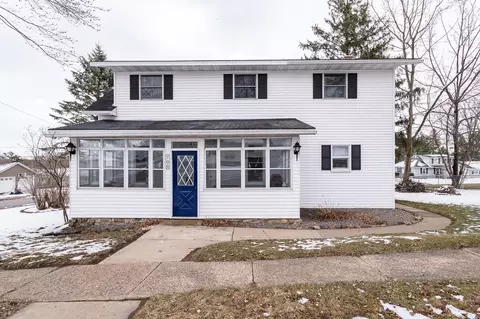 700 Chestnut St, Marathon, WI 54448