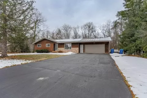 1925 Pine Rd, Kronenwetter, WI 54455