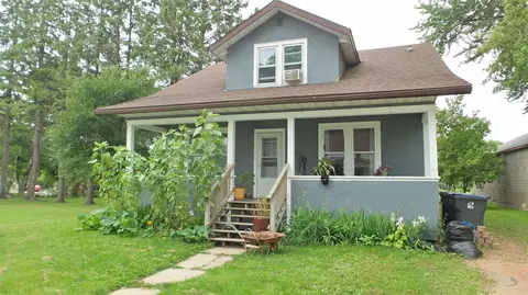 169 S 3rd St, Dorchester, WI 54425
