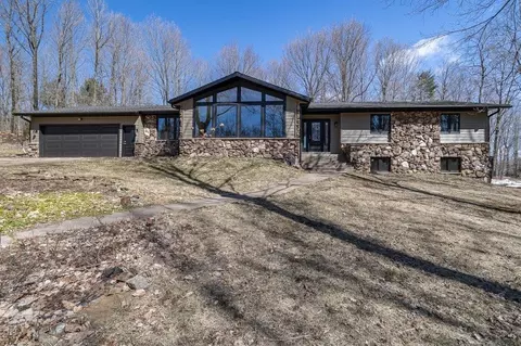 239117 Big Hill Ln, Wausau, WI 54401