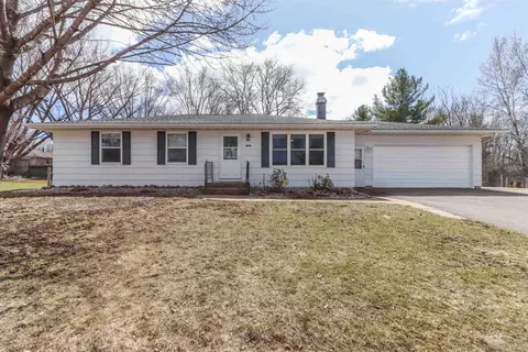 2014 E Becker Rd, Marshfield, WI 54449