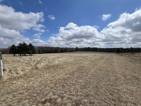 140051 Highland Dr, Wausau, WI 54401