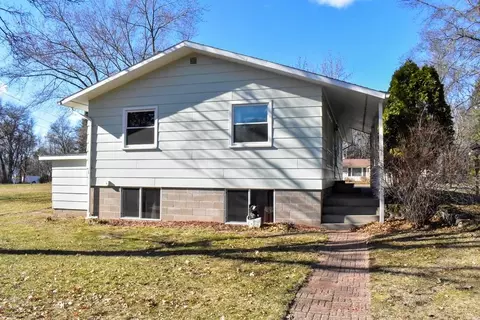 2385 Bonney Dune Dr, Kronenwetter, WI 54455