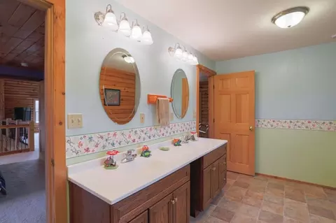 Bath - 236841 Eau Claire River Rd, Aniwa, WI 54408 photo 3 of 5