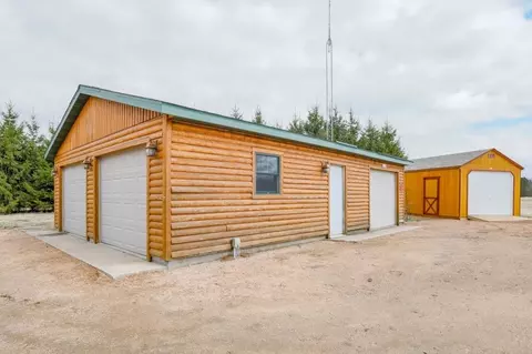 Exterior - 236841 Eau Claire River Rd, Aniwa, WI 54408 photo 3 of 15