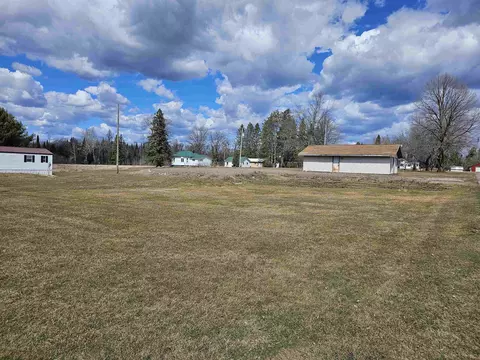 n5245 Second Street, Medford, WI 54451
