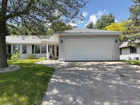 512 N Juno Ave, Marshfield, WI 54449
