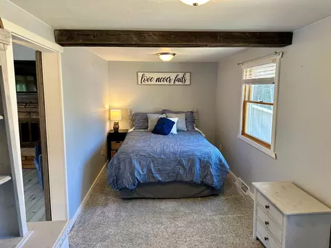 Bedroom - 11286 N Tomahawk River Rd, Tomahawk, WI 54487 photo 1 of 2