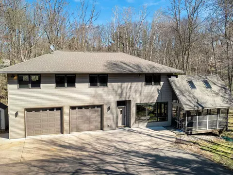 Exterior - 112001 Turtle Ridge Rd, Marshfield, WI 54449 photo 6 of 18