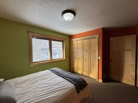 Bedroom - 112001 Turtle Ridge Rd, Marshfield, WI 54449 photo 8 of 9