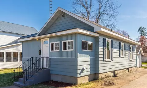 304 Pine St, Mosinee, WI 54455