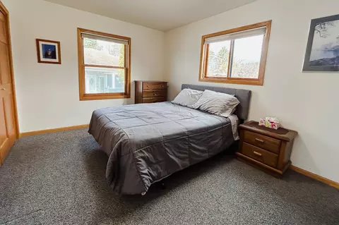 Bedroom - 9785 Deer Trail Rd, Tomahawk, WI 54487 photo 2 of 4